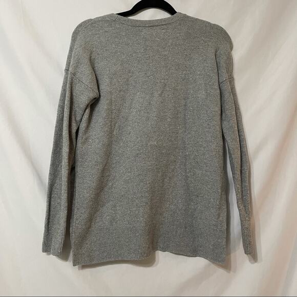 Loft Grey Crew Neck Pullover Sweater Womens XS Wool Blend Fall Casual Classic - Picture 4 of 7